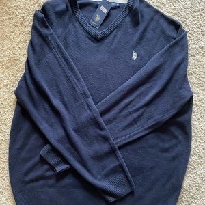 Polo v neck sweater NEW WITH TAGS never worn